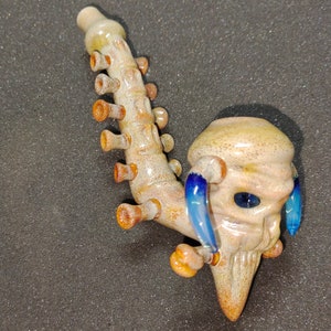 Boneyard skeleton handmade borosilicate glass tobacco pipe.Dr Sawfish 2023