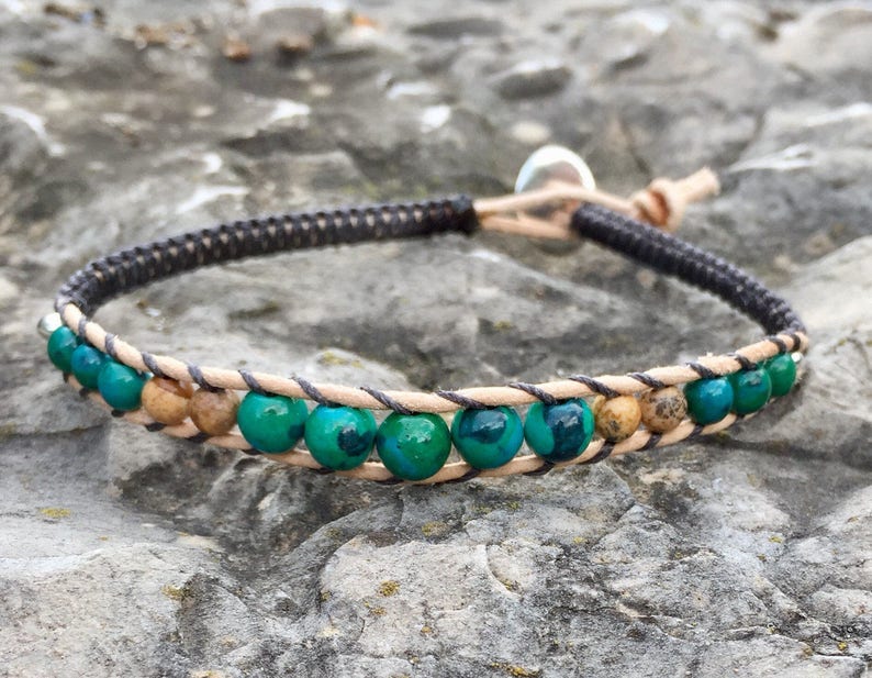 bouton et perles ovales en argent 925 bijou cr\u00e9ateur Bracelet homme MIA PROVENCE en cuir naturel perles rondes chrysocolle et jaspe