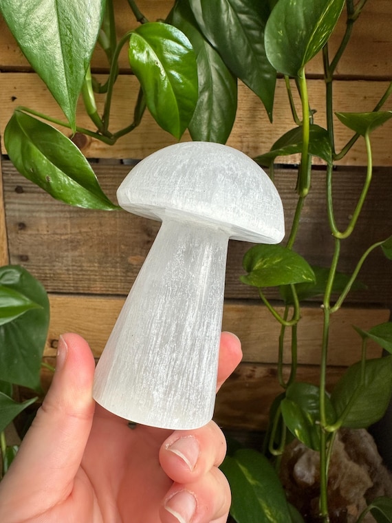 Selenite Mushroom / Large