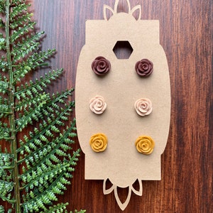 Neutral Rose Bus Earring Set