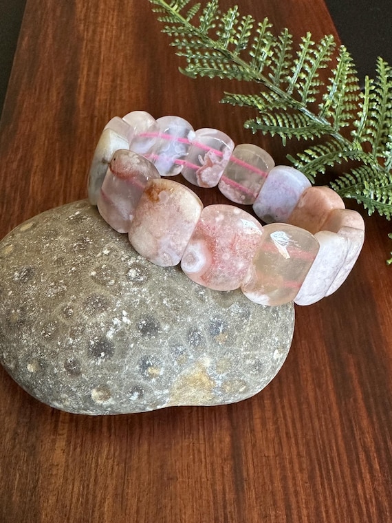 Flower Agate Stretch Bracelet