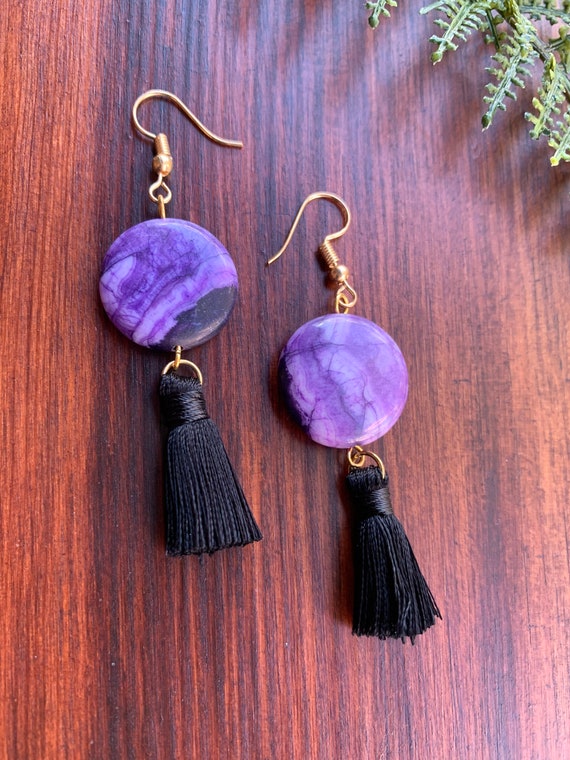 Purple Dyed Crackle Agate / Black Tassel Earrings