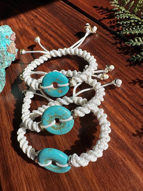 Howlite Turquoise Dyed Adjustable Bracelet