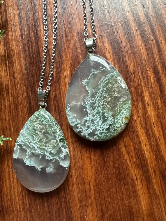 Moss Agate Teardrop Pendant Necklace