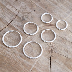 Dikke zilveren hoepeloorbellen Minimalistische Sterling zilveren hoepels Dikke 16 mm 20 mm 25 mm hoepels Sterling zilveren hoepel oorbellen 2 mm hoepels afbeelding 2