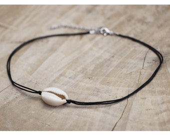 Cowrie Shell Necklace | Sea Shell Choker Necklace | Natural Shell Choker | Kauri Shell Necklace | Cowry Choker | Cowrie Shell Choker