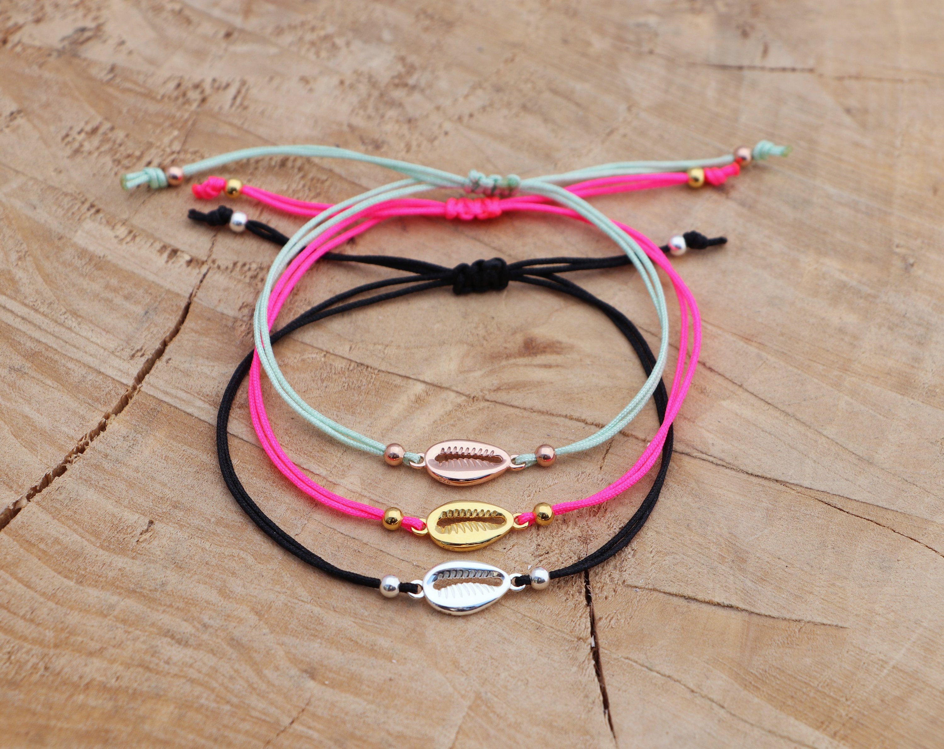 Ciffre Muschelarmband Mit Echten Kauri-Muscheln - Fair Trade Handarbeit