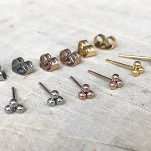 Prickiga örhängen | Prickigt örhänge | Rostfritt stål, silver, guldpläterat, tre prickigt örhänge | Minimalistiskt triangelörhänge | Trippelkulörhängen