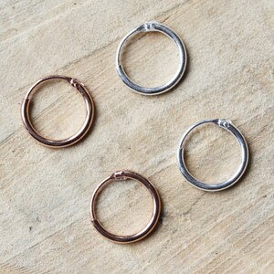 Kleine ringetjes Zilveren ringetjes Minimalistische oorbellen Kleine Zilveren Hoops Sterling Zilver 925 10mm Oor Ringen image 2