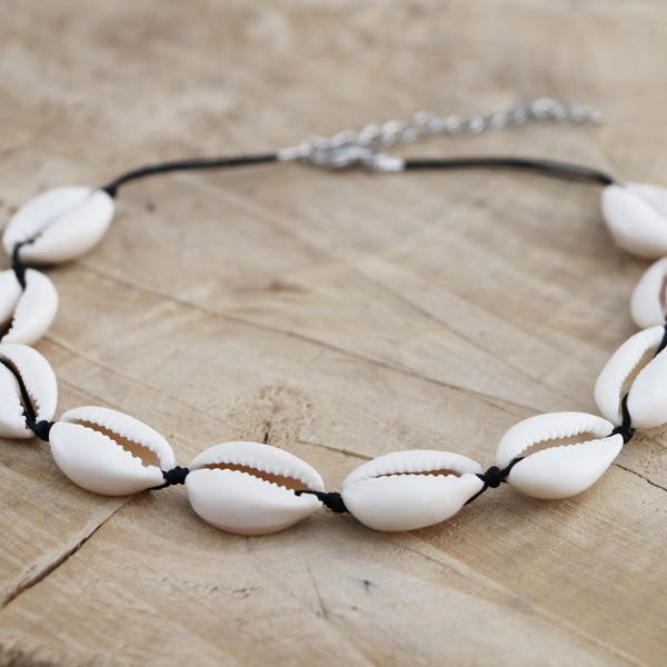 Cowrie Choker Necklace | Sea Shell Choker | Natural Shell Necklace | Cowry Kauri Shell | Ibiza Necklace | Cowrie Shell Choker | Beach