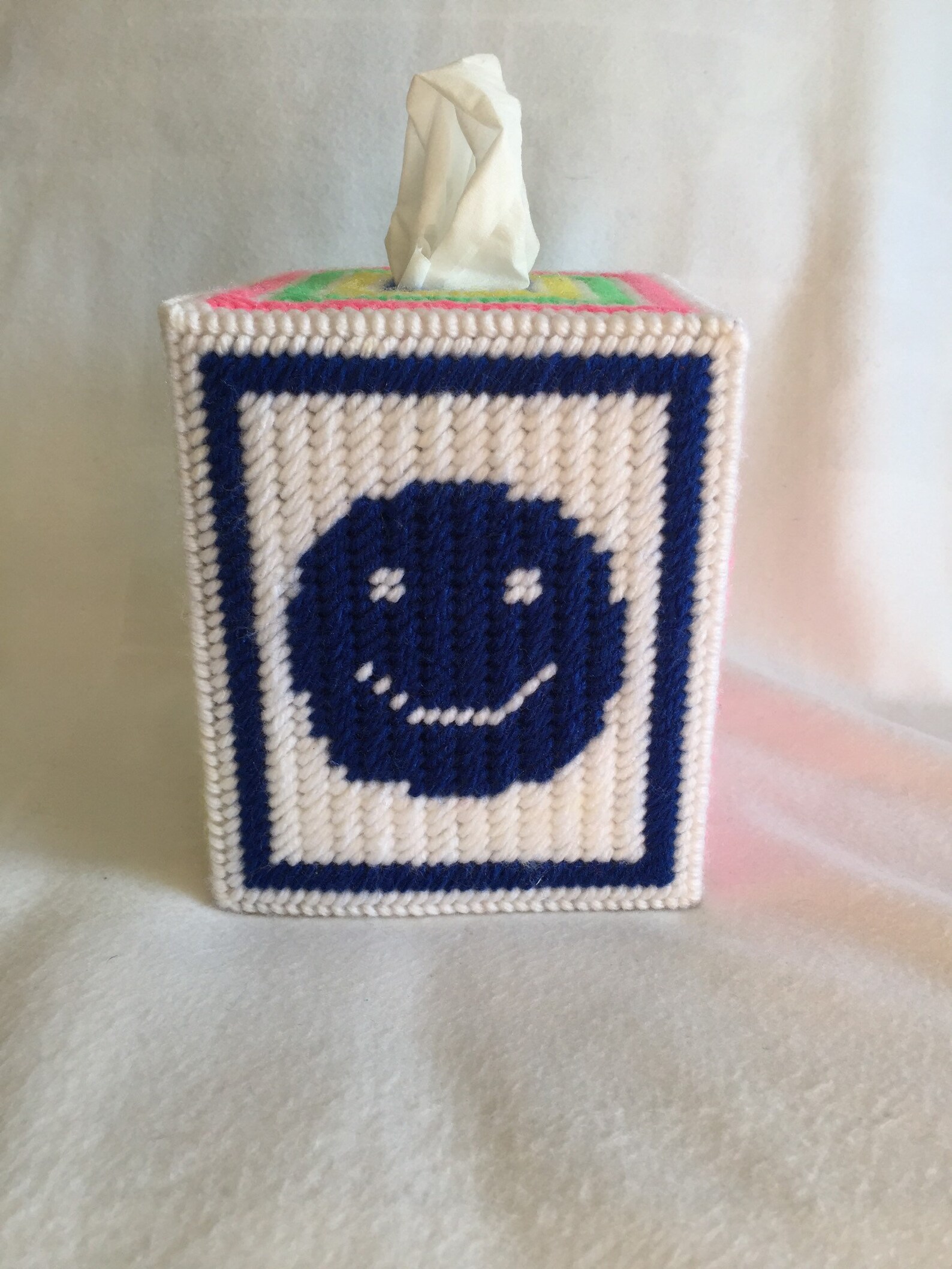 Smiley Face Plastic Canvas Tissue Box Cover Tissue Topper Etsy