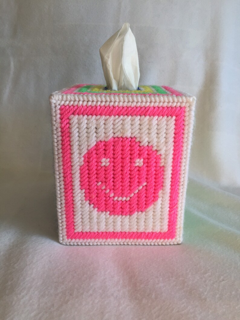 Smiley Face Plastic Canvas Tissue Box Cover Tissue Topper Etsy