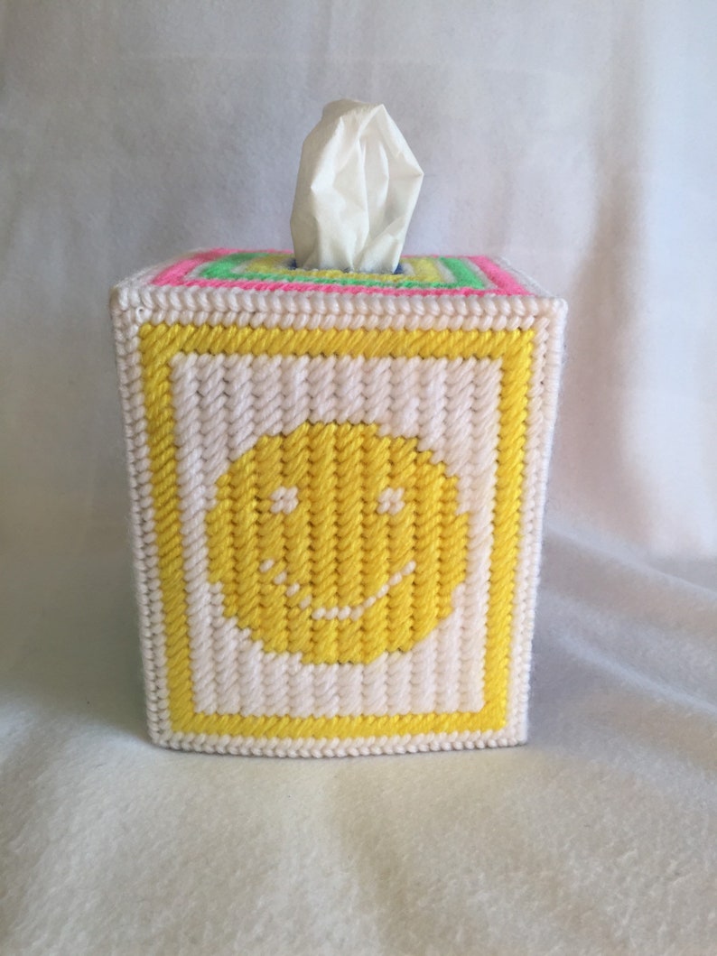 Smiley Face Plastic Canvas Tissue Box Cover Tissue Topper Etsy