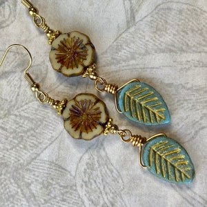 Flower Earrings, Leaf Earrings, Czech Glass Earrings, Nature Jewelry for Her, Jewelry Gift for Nature Lover, Gold Earrings for Her