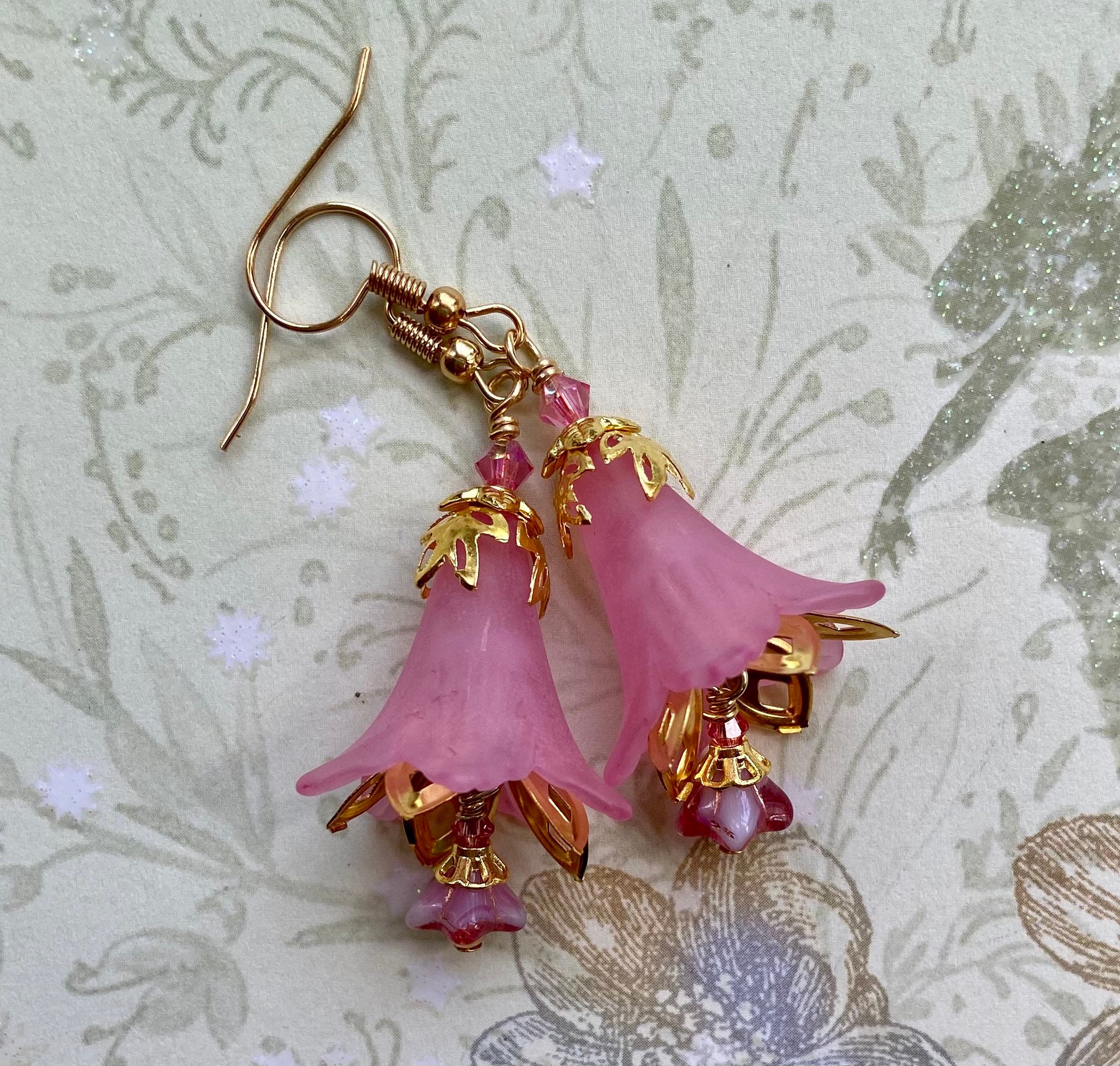 Lucite flower best sale earrings