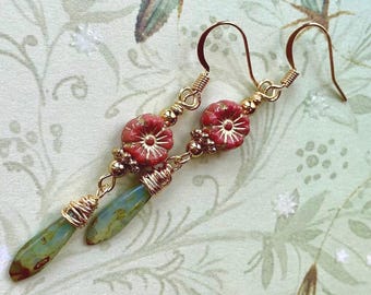 Small Flower Earrings, Dainty Jewelry, Czech Glass Flower Beads, Nature Inspired Jewelry For Women, Spring Accessories, Gift for Her