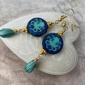 Oktopus Ohrringe, Oktopus Schmuck, Oktopus Geschenk für sie, Küsten Ohrringe, Küsten Schmuck für Frauen, Ozean Ohrringe, Strand Schmuck