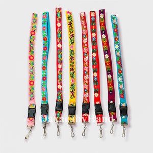 Geborduurde lanyard - Mexicaanse lanyard - Kleurrijke lanyard - geborduurde sleutelhanger - bloemenlanyard