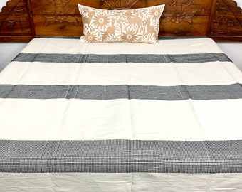 Mexican bedspread - King size Bedspread - Mexican Bedcover - Handmade Bedspread - Oaxacan Bedspread - Handwoven Quilt