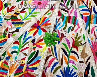 Colorful Otomi Table Runner, Hand Embroidered runner, Mexican table runner, Bed Runner, Tenango Runner