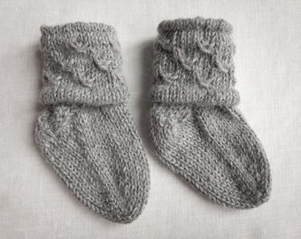 0-3 Months • Stars Baby Booties, Ready To Ship, 100% Baby Alpaca, Grey Knitted Pram Shoes, Photo Props, Baby Gift Ideas, For Girl Or Boy