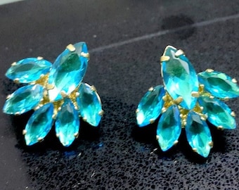 Swarovski Crystal earrings, Blue Topaz earrings, Gift for her, Gold stud earrings, December earrings, Wedding Earrings