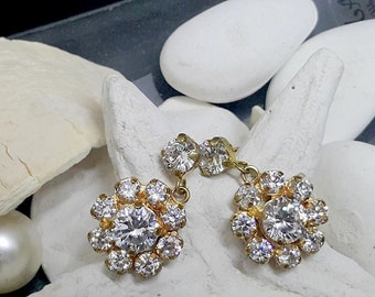 SALE! Bridal Studs,Swarovski Posts,Crystal Studs,White Clear Earrings,Bridesmaids Gift,Bridal Earrings, Classic Earrings