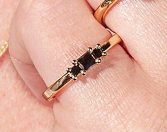 Zwarte diamanten verlovingsring || Fijne sieraden || Minimalistische gouden verlovingsring