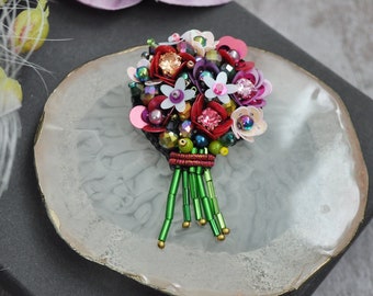 Hand embroidery flower bouquet brooch pin, fake flower bouquet