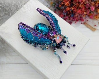 Beaded Cicada brooch pin Beetle brooch pin Fly brooch pin Embroidered brooch Insect brooch Statement jewelry Unique jewelry Bug brooch pin