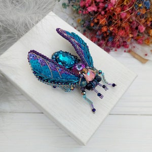 Beaded Cicada brooch pin Beetle brooch pin Fly brooch pin Embroidered brooch Insect brooch Statement jewelry Unique jewelry Bug brooch pin image 1