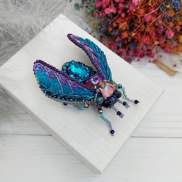 Beaded Cicada brooch pin Beetle brooch pin Fly brooch pin Embroidered brooch Insect brooch Statement jewelry Unique jewelry Bug brooch pin