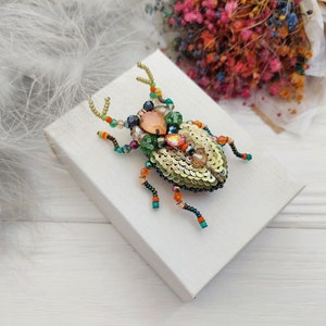 Shiny Stag Beetle brooch pin, Beaded embroidery bug brooch pin, Scarab bug Beetle, Art glass brooch, Insect pin