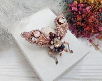 Beaded Cicada brooch pin Beetle brooch pin Fly brooch pin Embroidered brooch Insect brooch Statement jewelry Unique jewelry Bug brooch pin