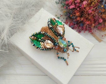 Beaded Cicada brooch pin Beetle brooch pin Fly brooch pin Embroidered brooch Insect brooch Statement jewelry Unique jewelry Bug brooch pin