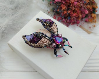 Beaded Cicada brooch pin Beetle brooch pin Fly brooch pin Embroidered brooch Insect brooch Statement jewelry Unique jewelry Bug brooch pin