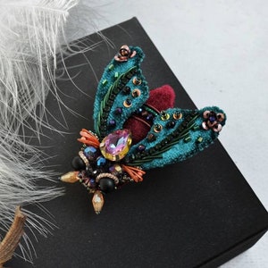 Beetle Brooch Insect Embroidery Beads - Fairy Beaded Bug Pin - Bead Cicada Brooch - Brooches for Women Hand embroidery