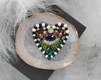 Green /& Gold Labradorite Bead Embroidered Brooch Eye Shaped Pin