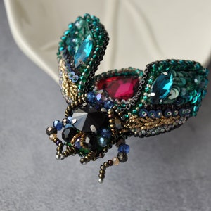 Cicada brooch, Beaded Beetle brooch, Beetle pin, Insect jewelry, Statement jewelry, Insect art, Unique jewelry, Animal jewelry, Bug jewelry
