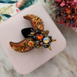 Cicada brooch pin Beaded handcrafted Beetle brooch pin Fly brooch pin Insect brooch Statement jewelry Unique jewelry Bug brooch pin