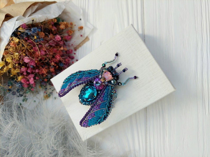 Beaded Cicada brooch pin Beetle brooch pin Fly brooch pin Embroidered brooch Insect brooch Statement jewelry Unique jewelry Bug brooch pin image 6