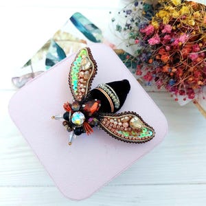 Beaded Cicada brooch pin Beetle brooch pin Embroidered brooch Insect brooch Statement jewelry Unique jewelry Bug brooch pin Nature jewelry