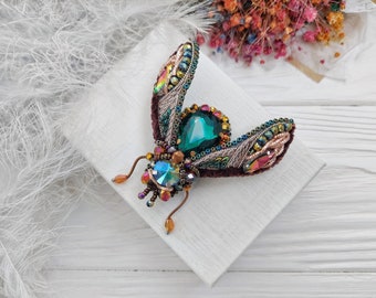 Beetle beaded brooch pin Cicada brooch pin Fly brooch pin Embroidered brooch Insect brooch Statement jewelry Unique jewelry Bug brooch pin