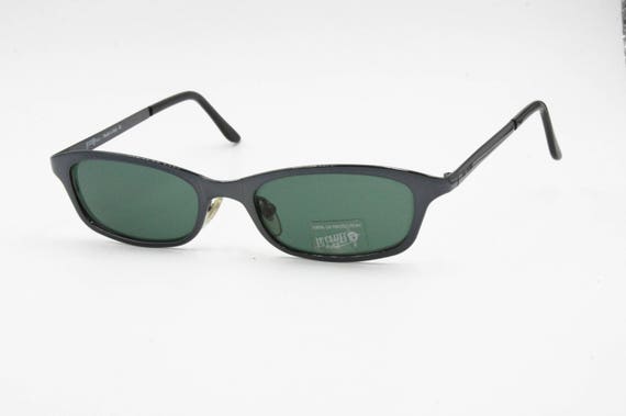 wayfarer metal frame