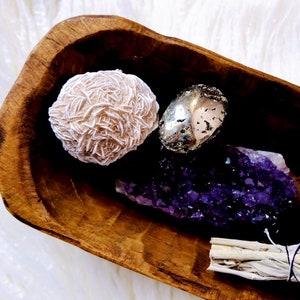 Wooden Crystal Charging Bowl | Wooden Bowl for Sacred Safe Keeping, Cleansing Bowl, Crystal Charging Bowl, Energy Detox