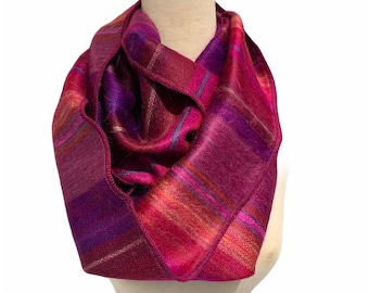 Infinity scarves / brushed one size