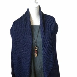 Half moon / alpaca wool sweater Blue