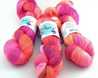 GP:239EUR/kg Bright Socks - "Frida Feuer"