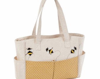Knitted handbag "Bee"