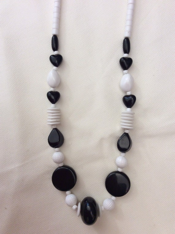 Black and white vintage necklace/ Long vintage ne… - image 7
